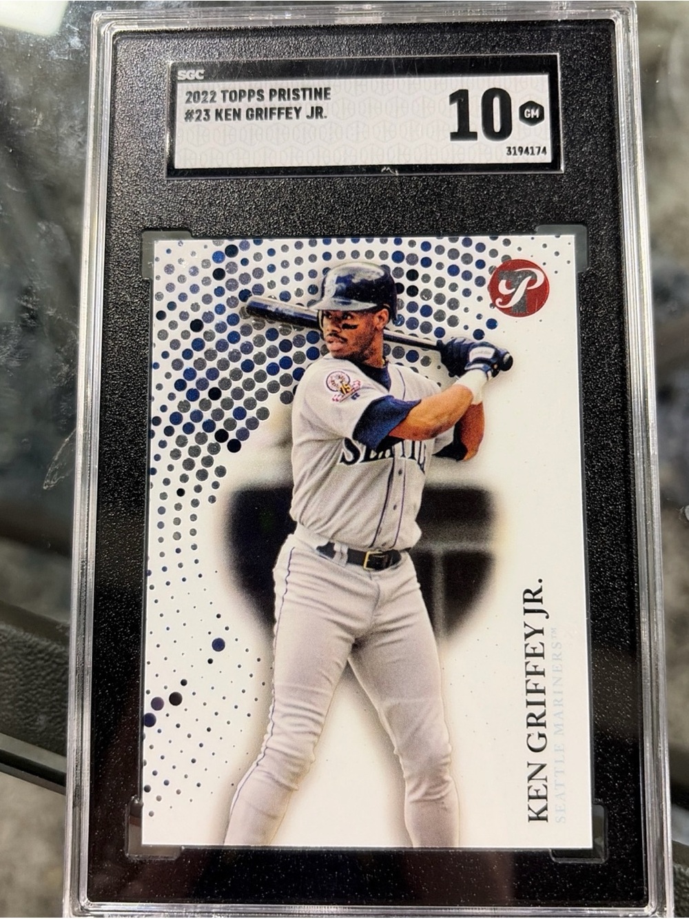 Ken Griffey Jr. 2022 Topps Pristine Baseball Card - White/Blue